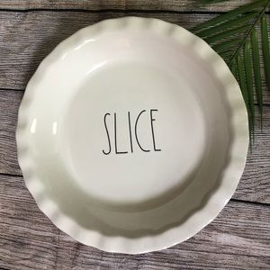 Rae Dunn “Slice” Plate